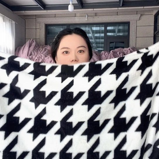 羊驼毛千鸟格毯110×160搭色