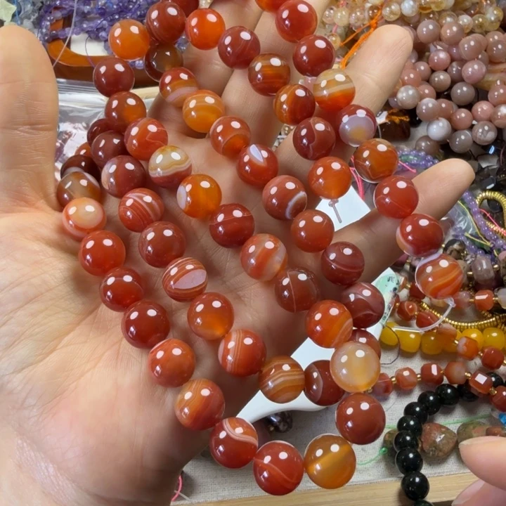 查罗石合金散珠卡12红蚕丝玛一条