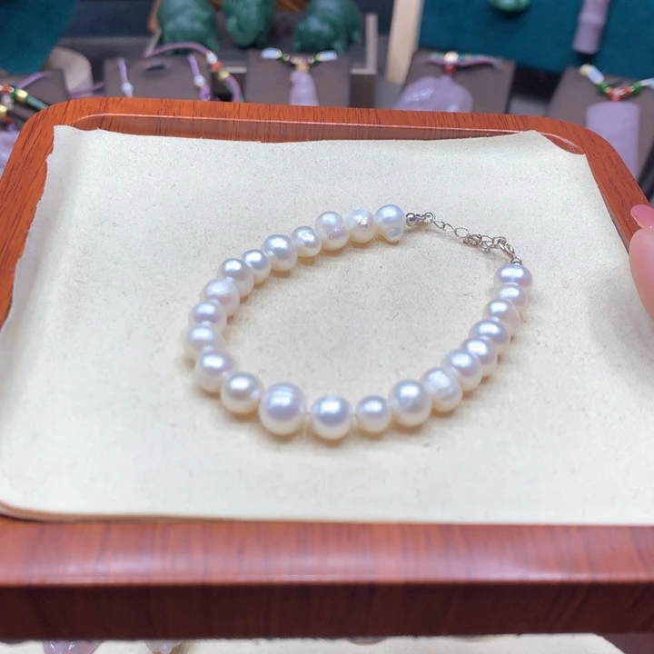 石英质玉颈饰未镶嵌