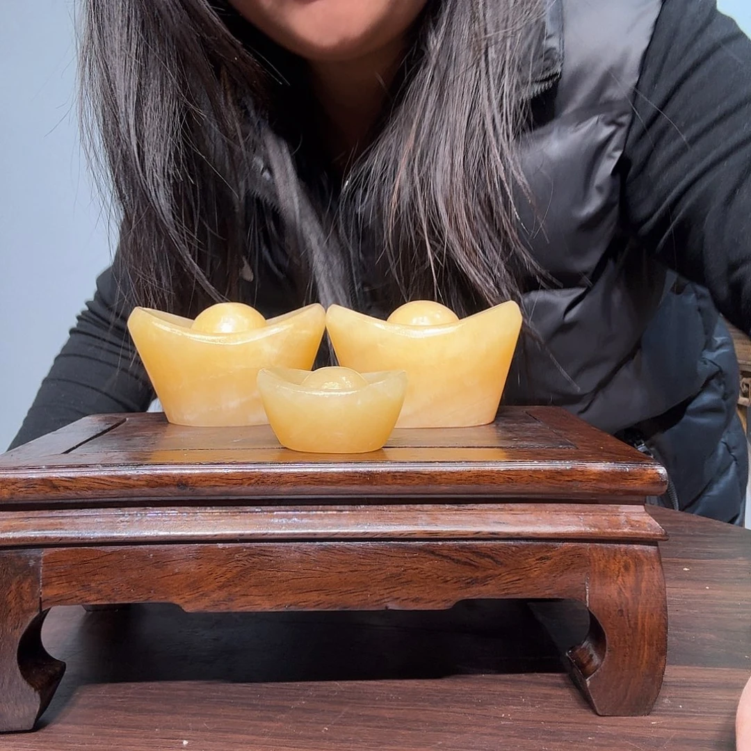 石材印尼金东摆件，，，，，，，