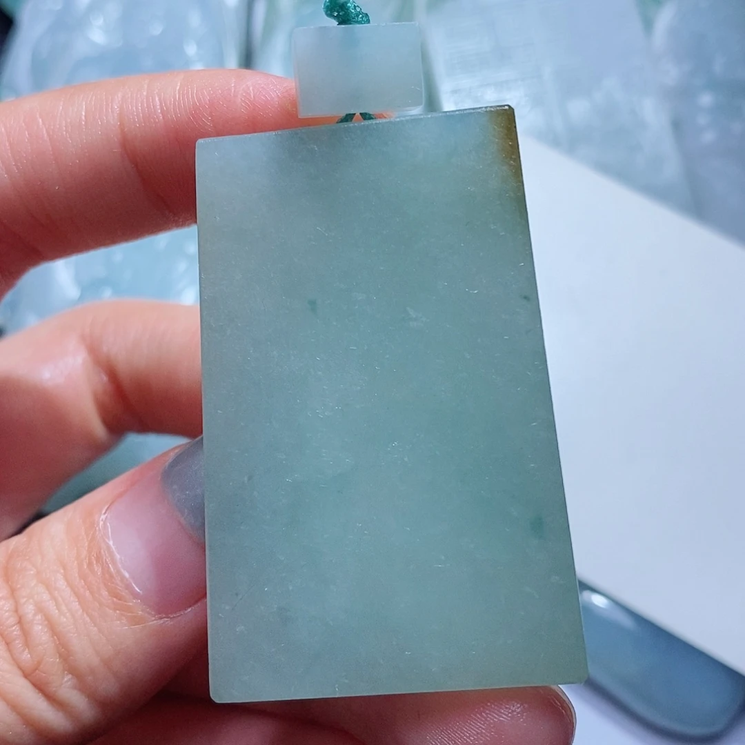 定制翡翠未镶嵌毛货付款后确认抛光