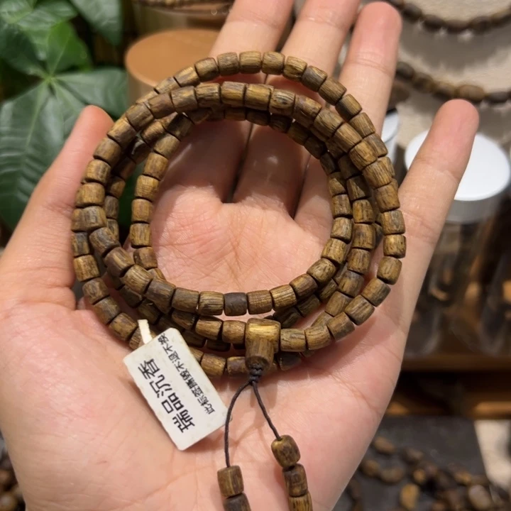 沉香碎屑沉香0.5桶珠