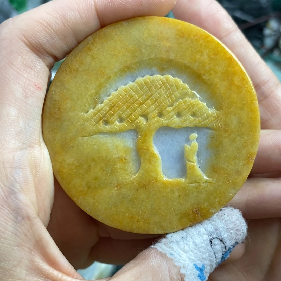 翡翠颈饰未镶嵌吊坠