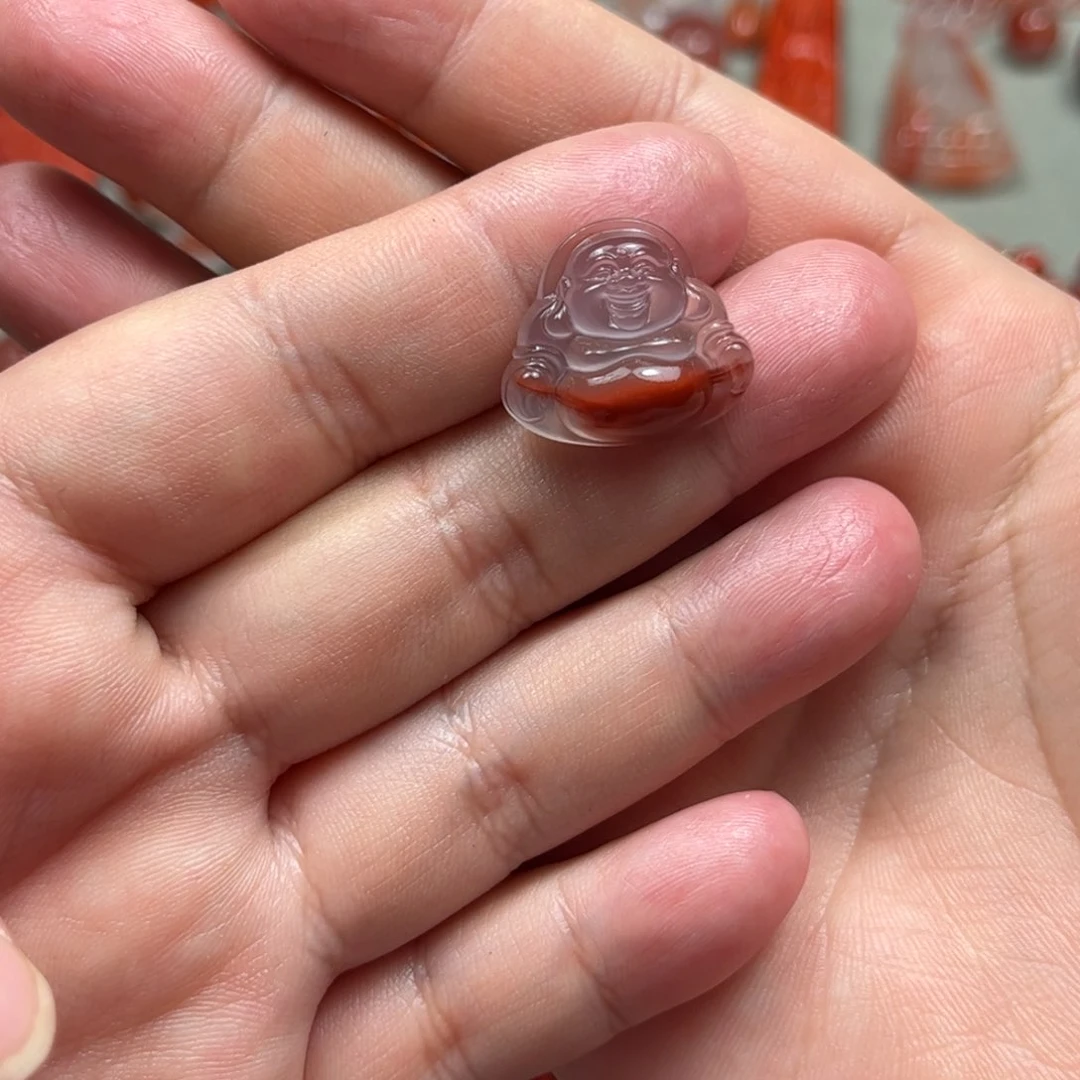 未镶嵌配饰南红玛瑙