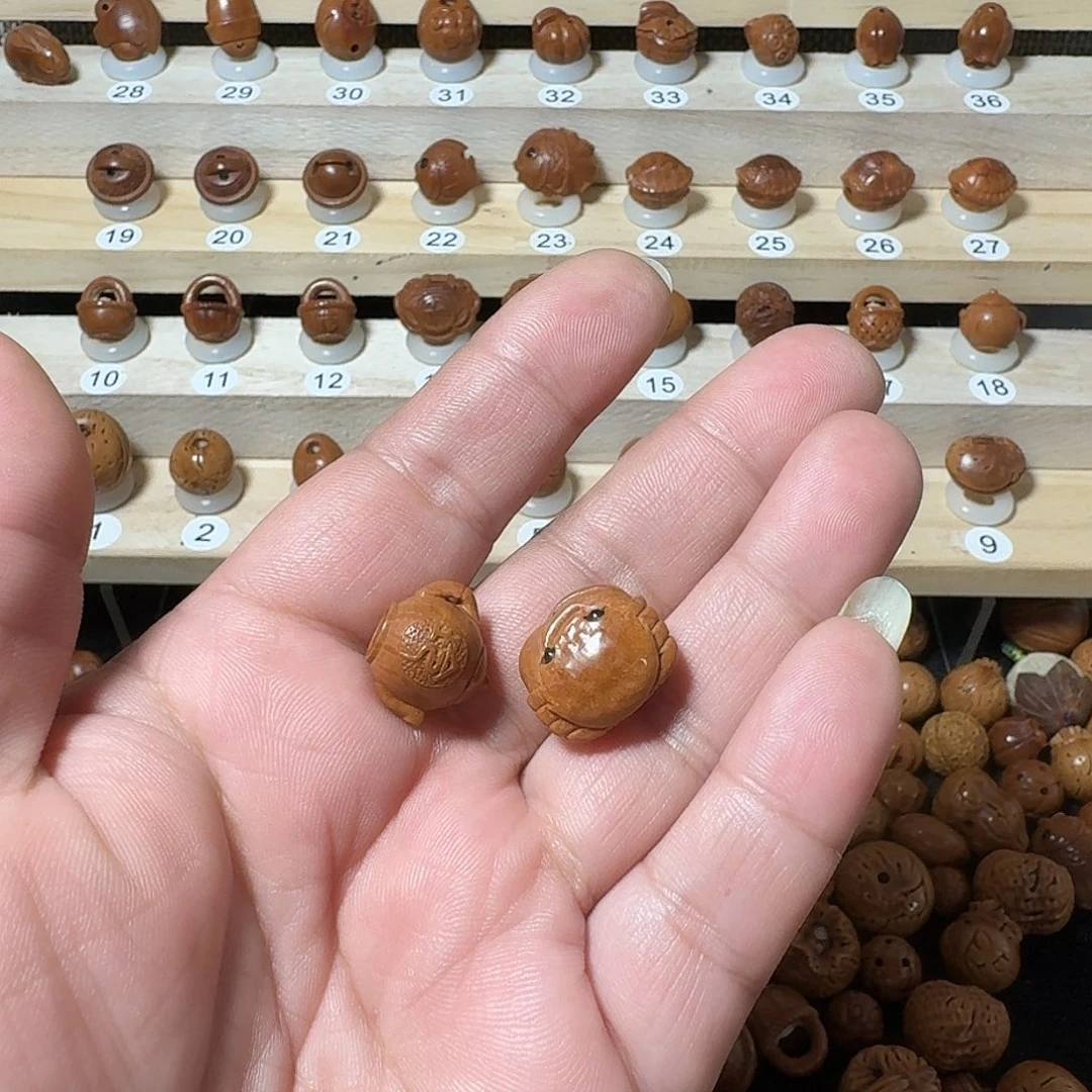 桃核吊坠螃蟹把把壶