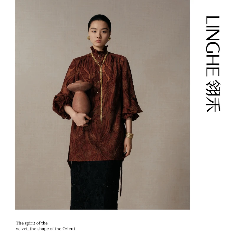 翎禾LINGHE-「一捻红」法式花边提花立领长袖衬衫
