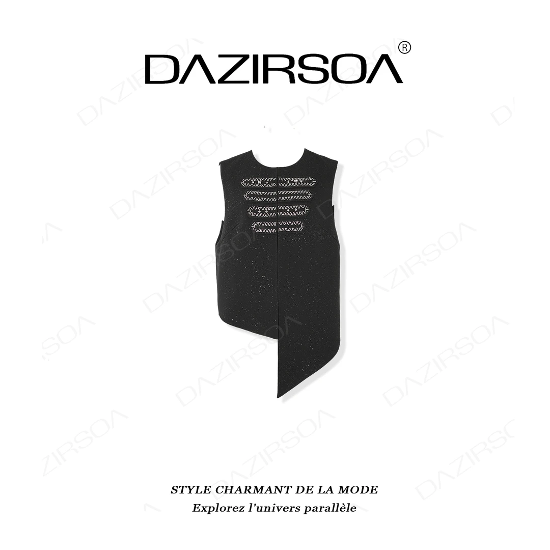 DAZIRSOA/达姿“自我腔调”时尚百搭拼接立体烫钻盘扣洋气马甲 W888