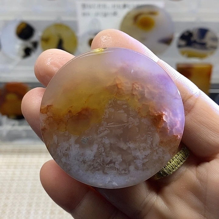未镶嵌颈饰玛瑙/玉髓