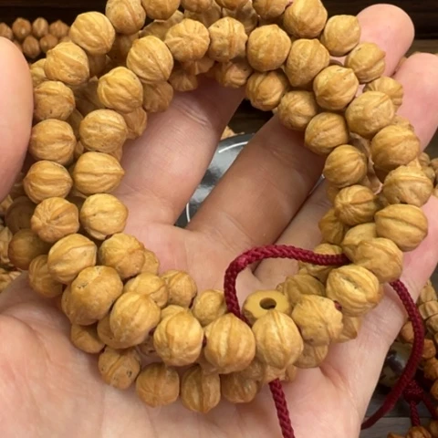 【闪购商品】吊坠柏香籽/百香籽初***子