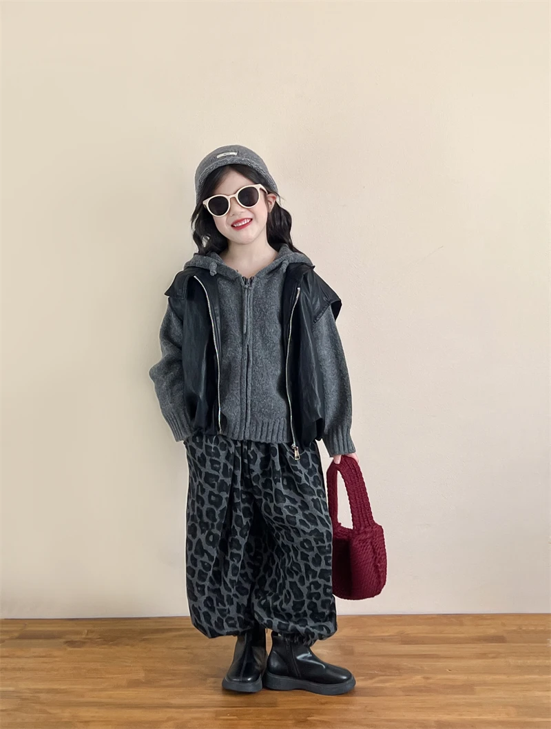 童装连帽针织开衫秋款2025新款韩版洋气慵懒风宝宝毛线衣外套上衣