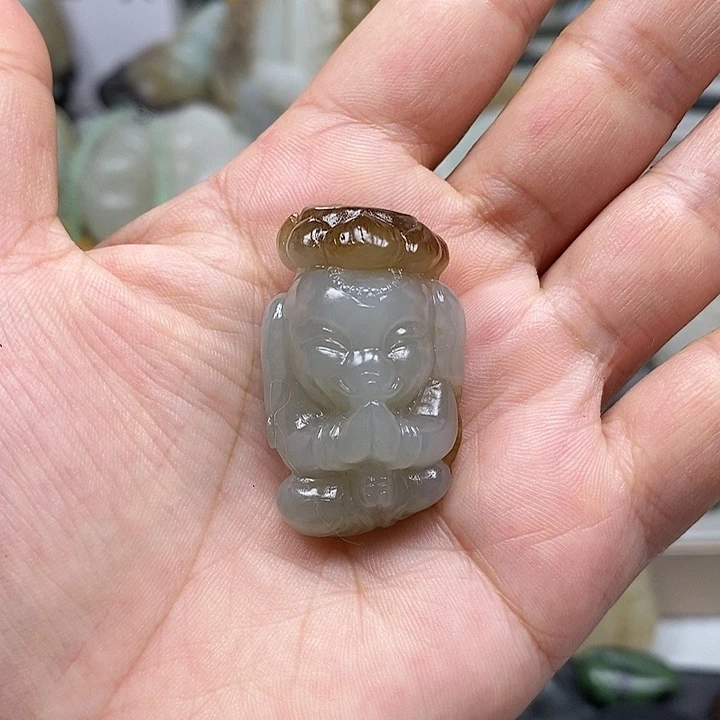 和田玉（糖玉）未镶嵌颈饰