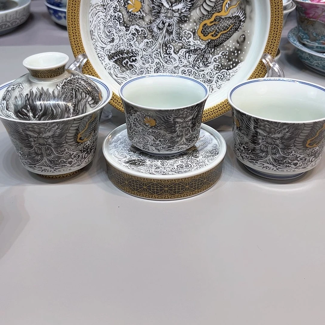景德镇陶瓷学院美术