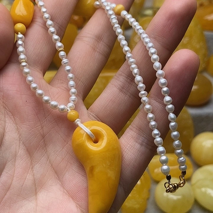 琥珀颈饰未镶嵌琥珀蜜蜡吊坠