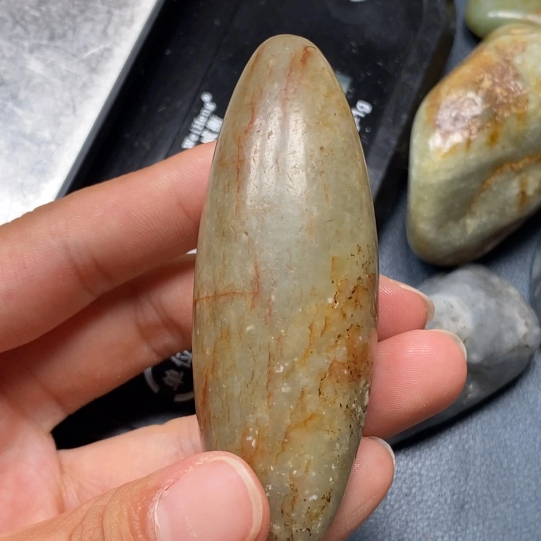 和田玉（糖玉）未镶嵌挂件