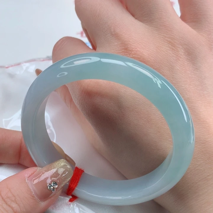 翡翠手镯未镶嵌缅甸天然A货翡翠