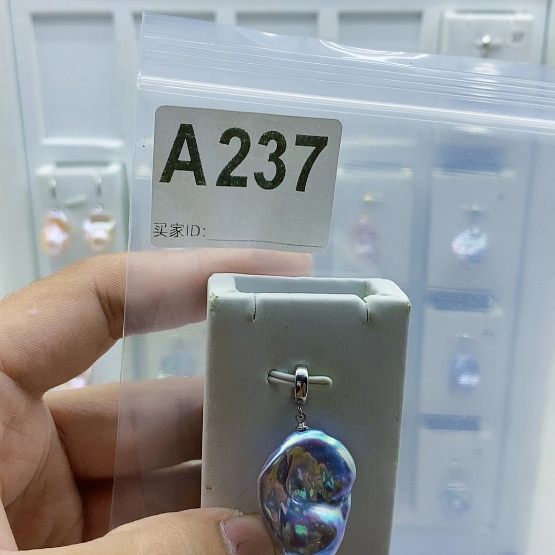 颈饰合金淡水珍珠