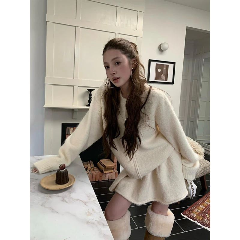 2025秋冬INS风时尚洋气休闲奶呼呼长袖上衣高腰显瘦a字半身裙套装