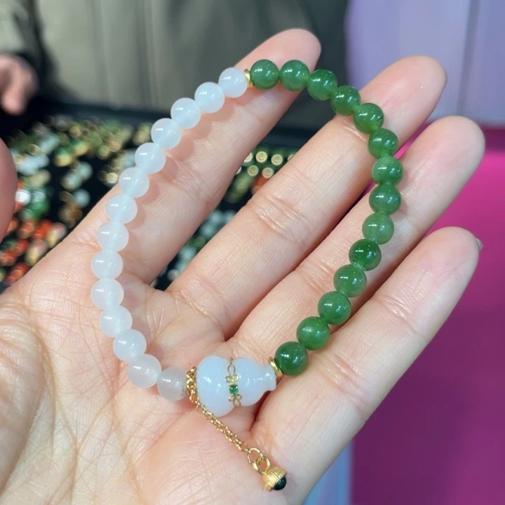 和田玉未镶嵌手串