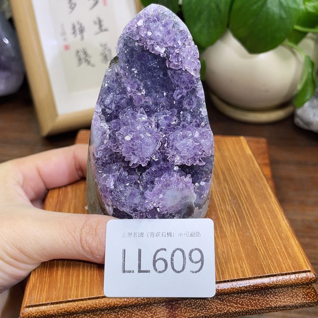 水晶未镶嵌大型摆件（非配饰）