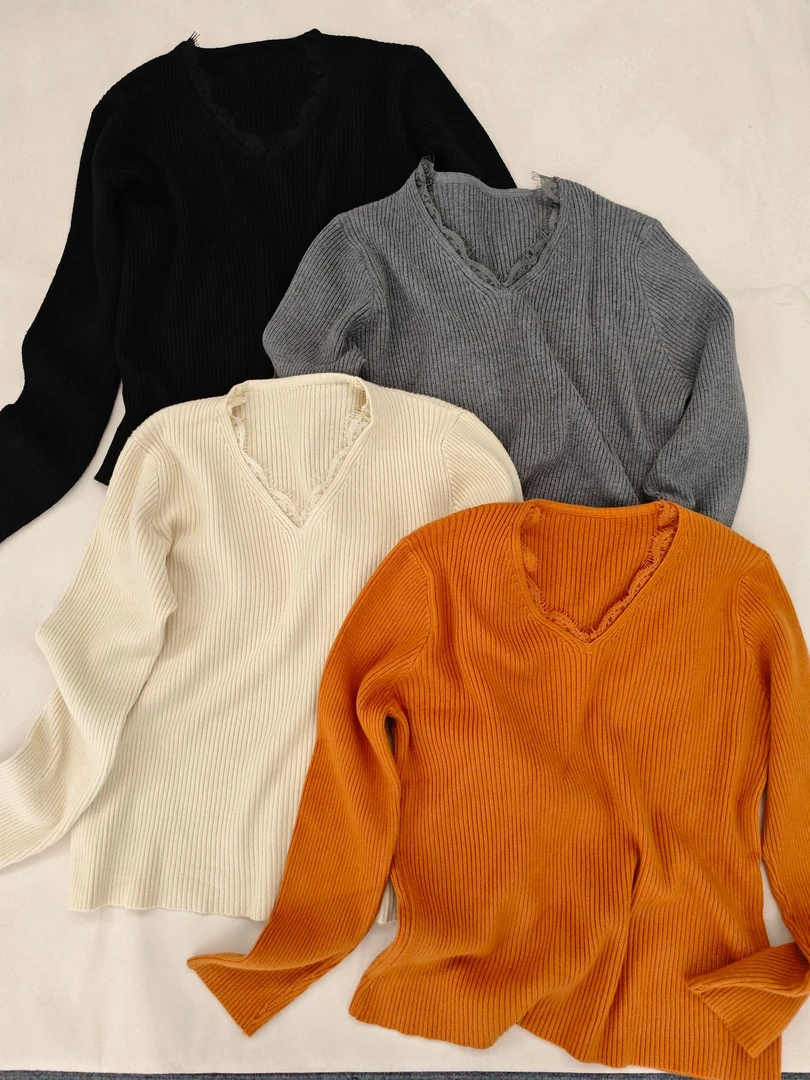 047秋冬新款蕾丝V领长袖针织打底衫显瘦高级感上衣