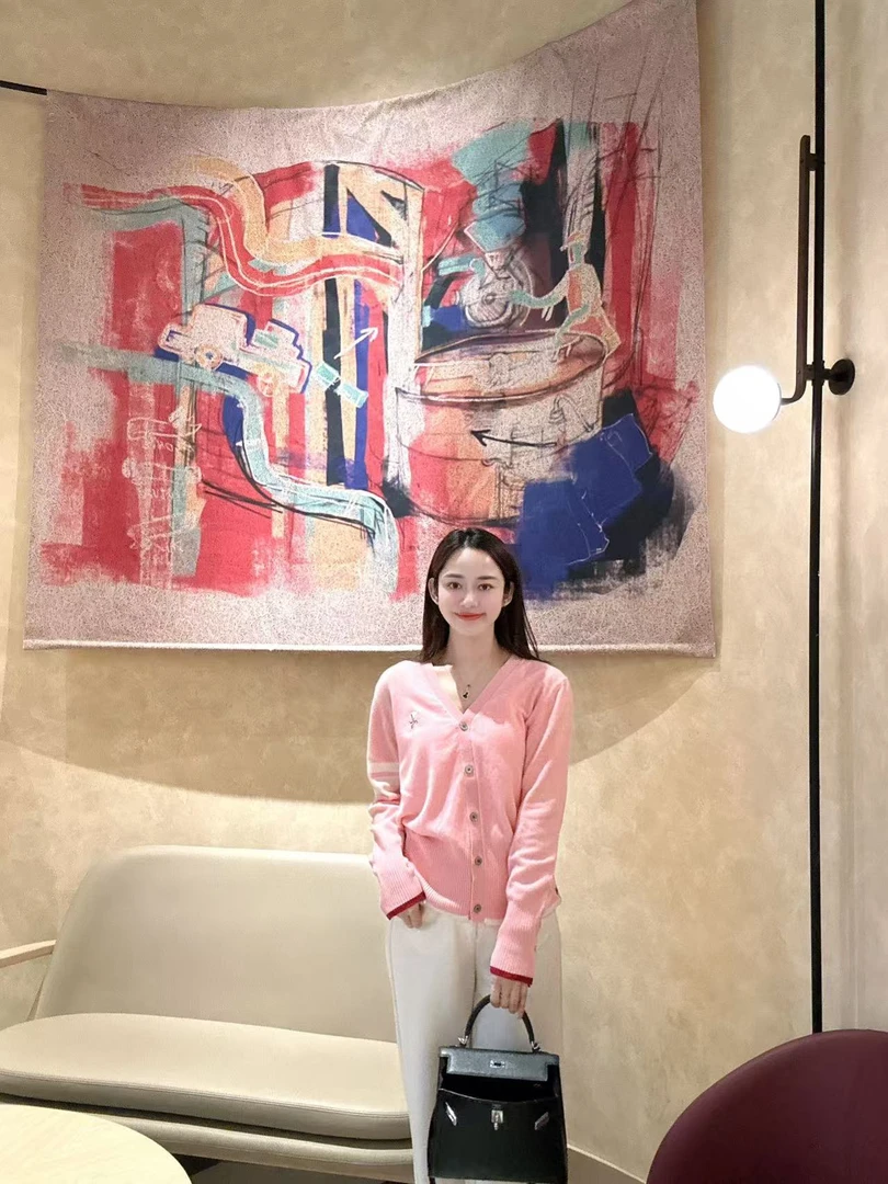 YTTRIUM LIN[蝴蝶结小狗开衫]针织开衫时尚减龄（不能机洗）33334