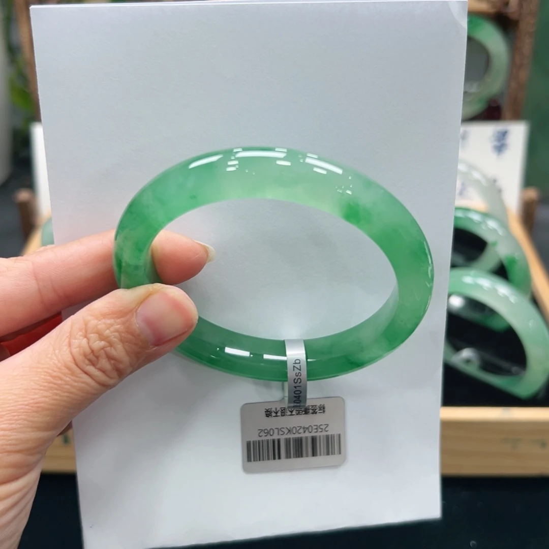 *****石英质玉未镶嵌手镯➕佳佳60