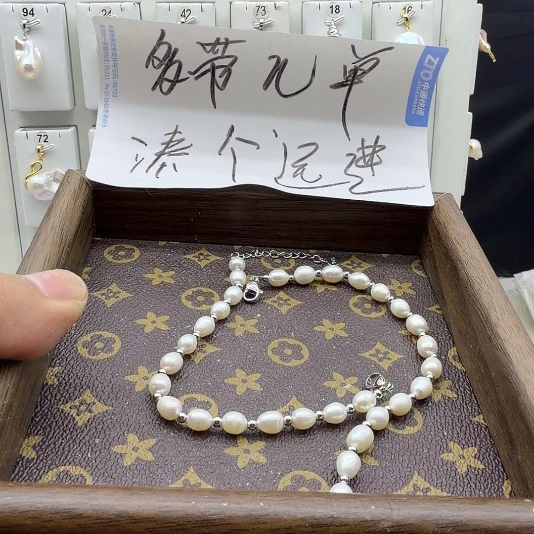 淡水珍珠颈饰合金