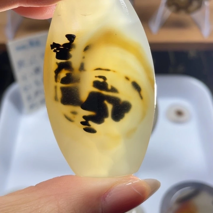 玛瑙/玉髓未镶嵌牌子