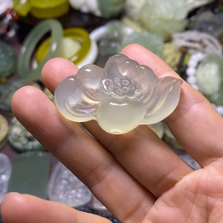 岫玉未镶嵌岫玉颈饰