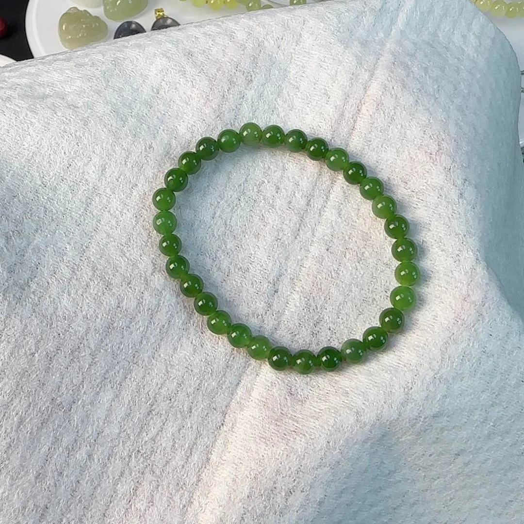 手串未镶嵌和田玉（碧玉）趣****豆