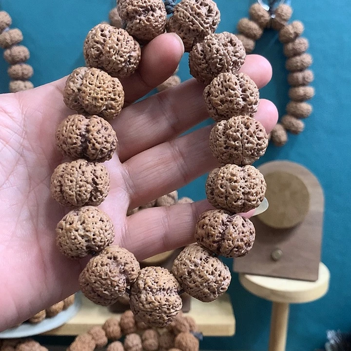 手串金刚菩提站**豪菠萝蜜