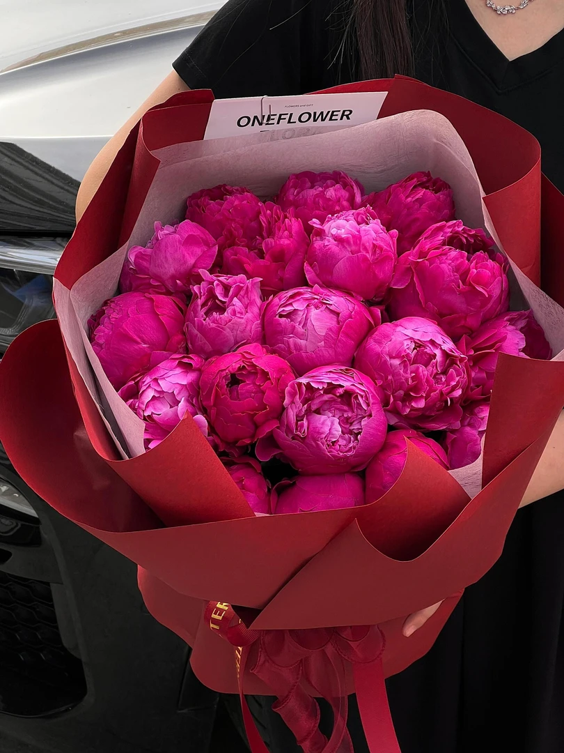 进口【爱神 -LIWEIYA】利维亚西班牙进口 超美花束 女神花 基地现货