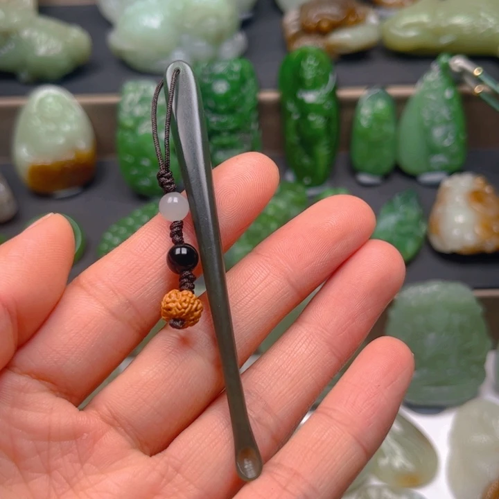 和田玉挂件未镶嵌