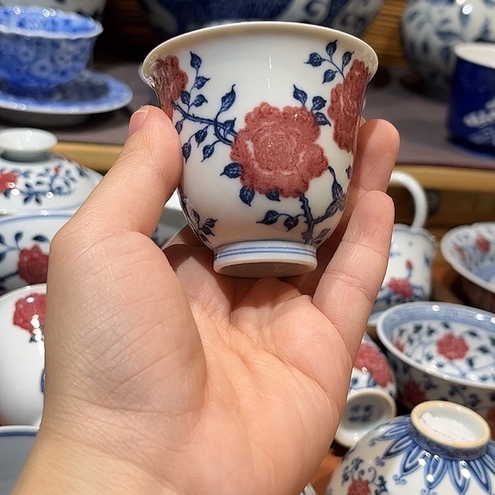 釉里红月季花被杯杯