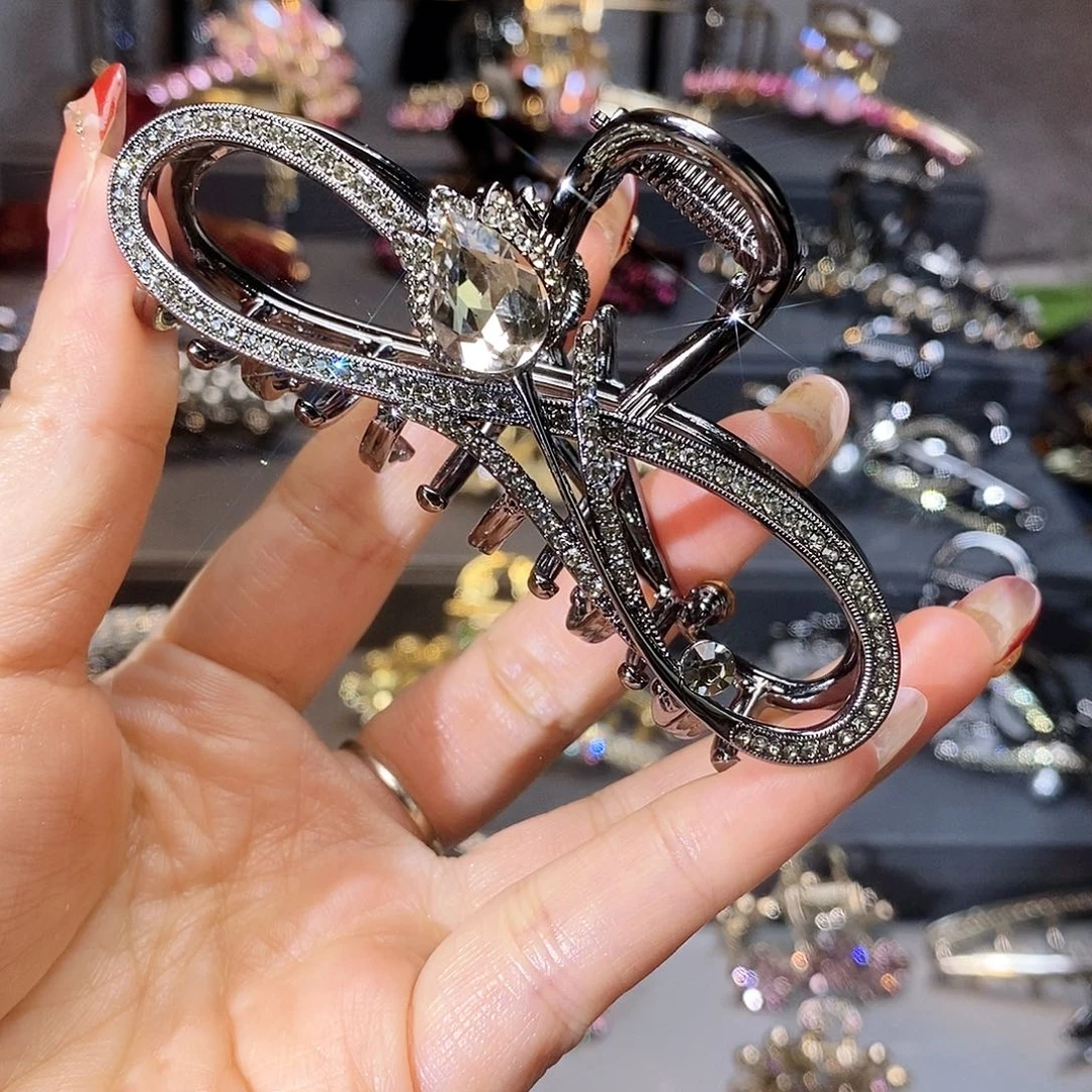 皮质铁合金一切就