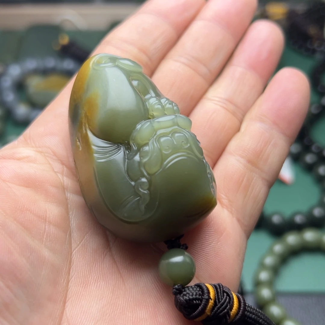 和田玉手链未镶嵌3800