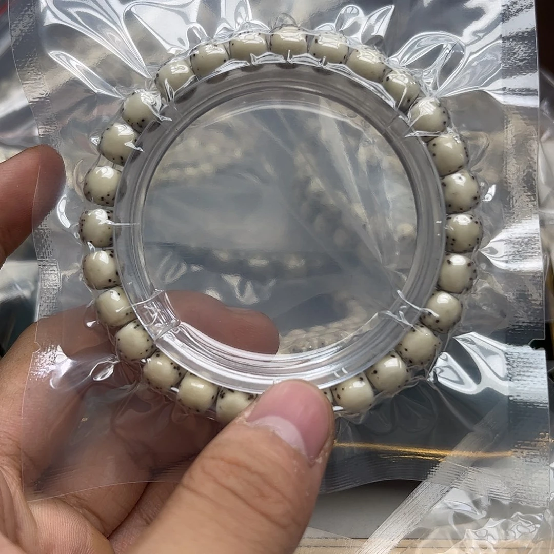 吊坠星月菩提河豚。