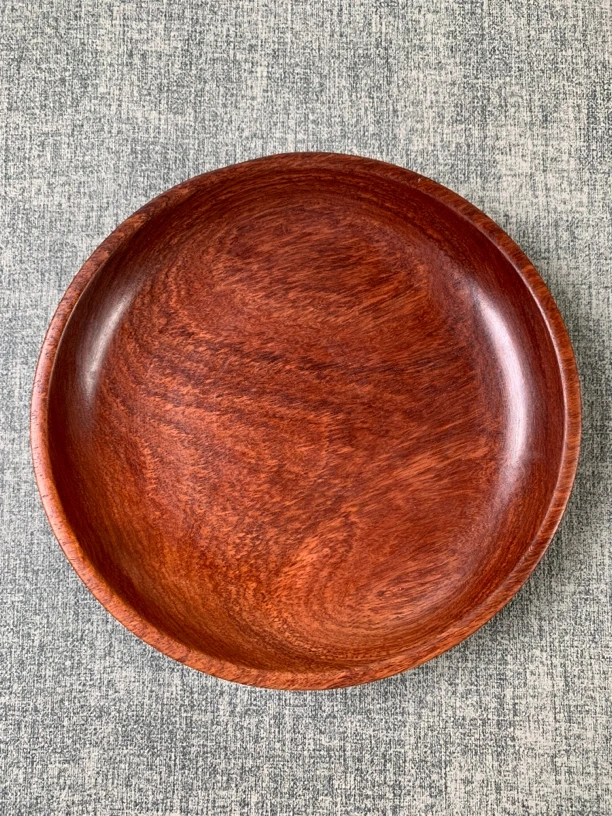 缅甸花梨木大果紫檀整料果盘。（随机发货）手工木制创意点心盘