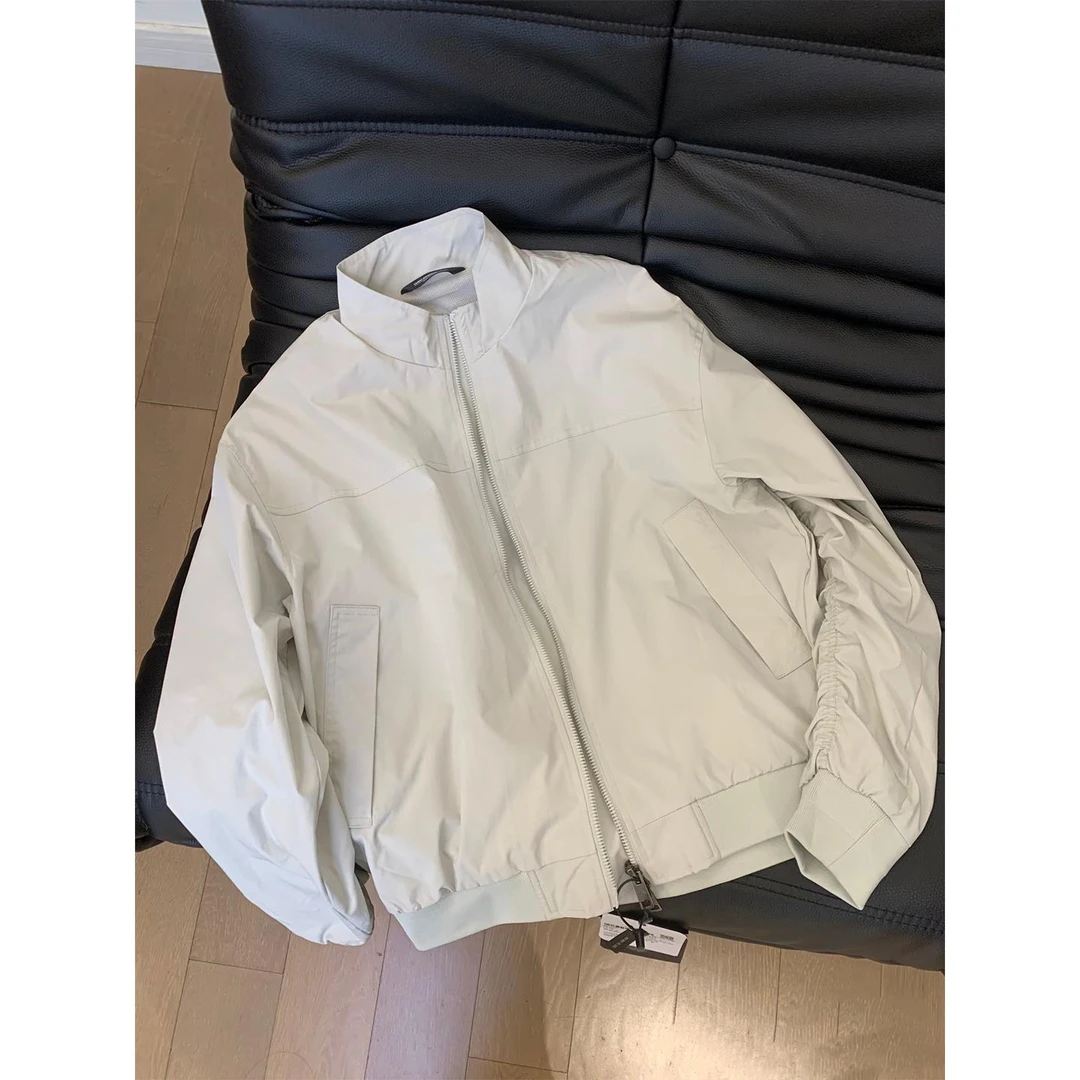 米白色立领短款夹克男秋季美式复古廓形棒球服户外防风冲锋衣外套
