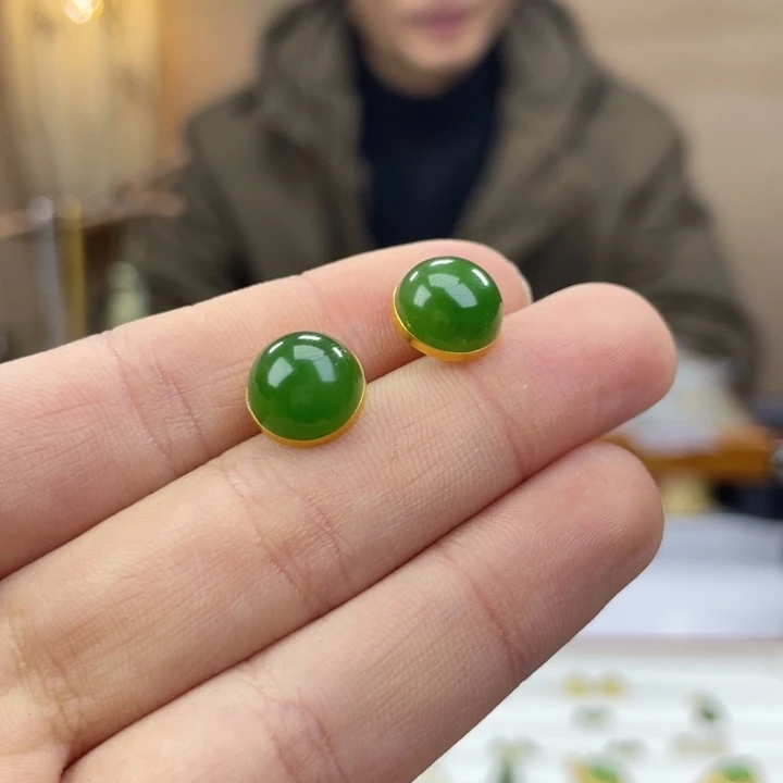 和田玉18K金镶嵌颈饰