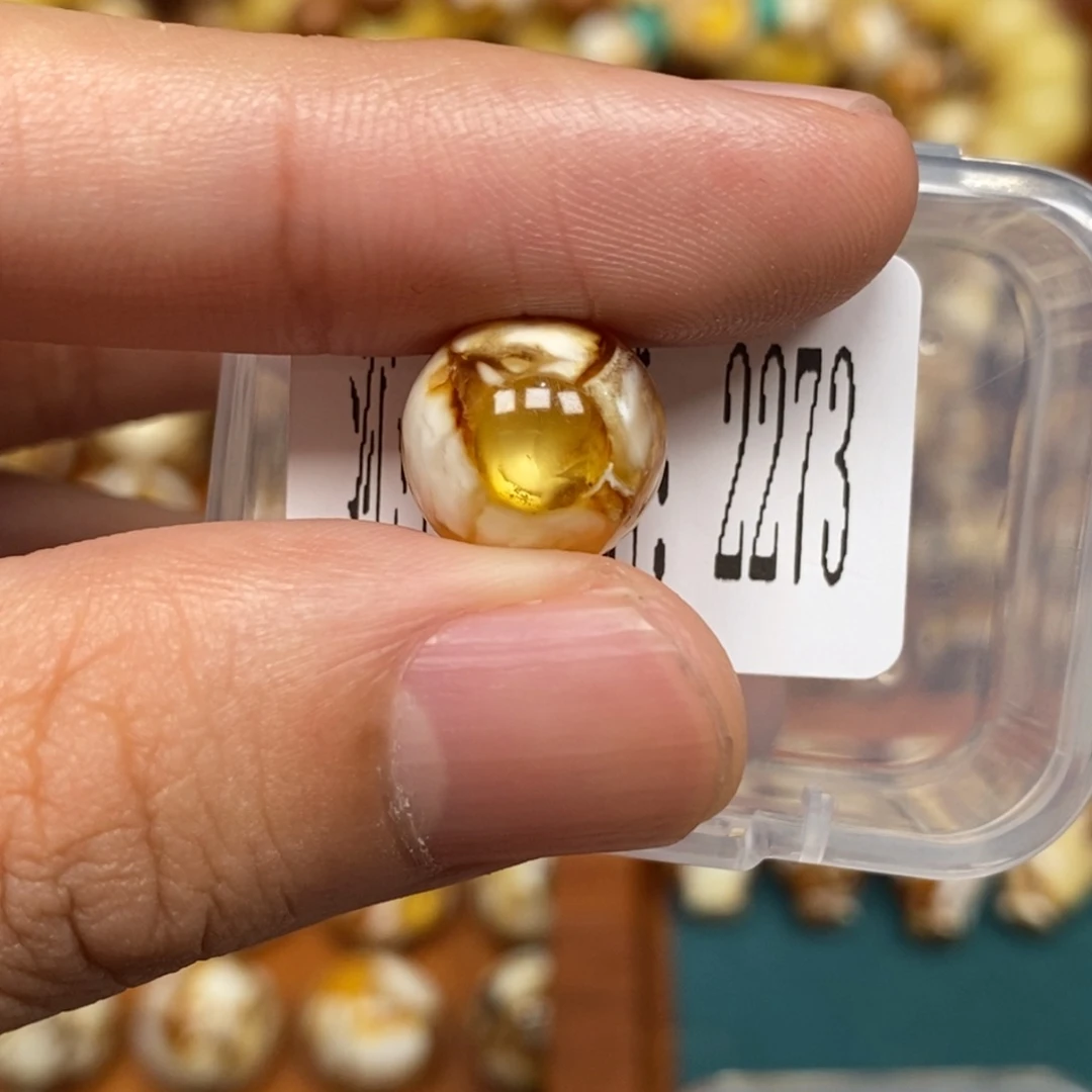 把件猴头核桃沁色圆珠老型2273