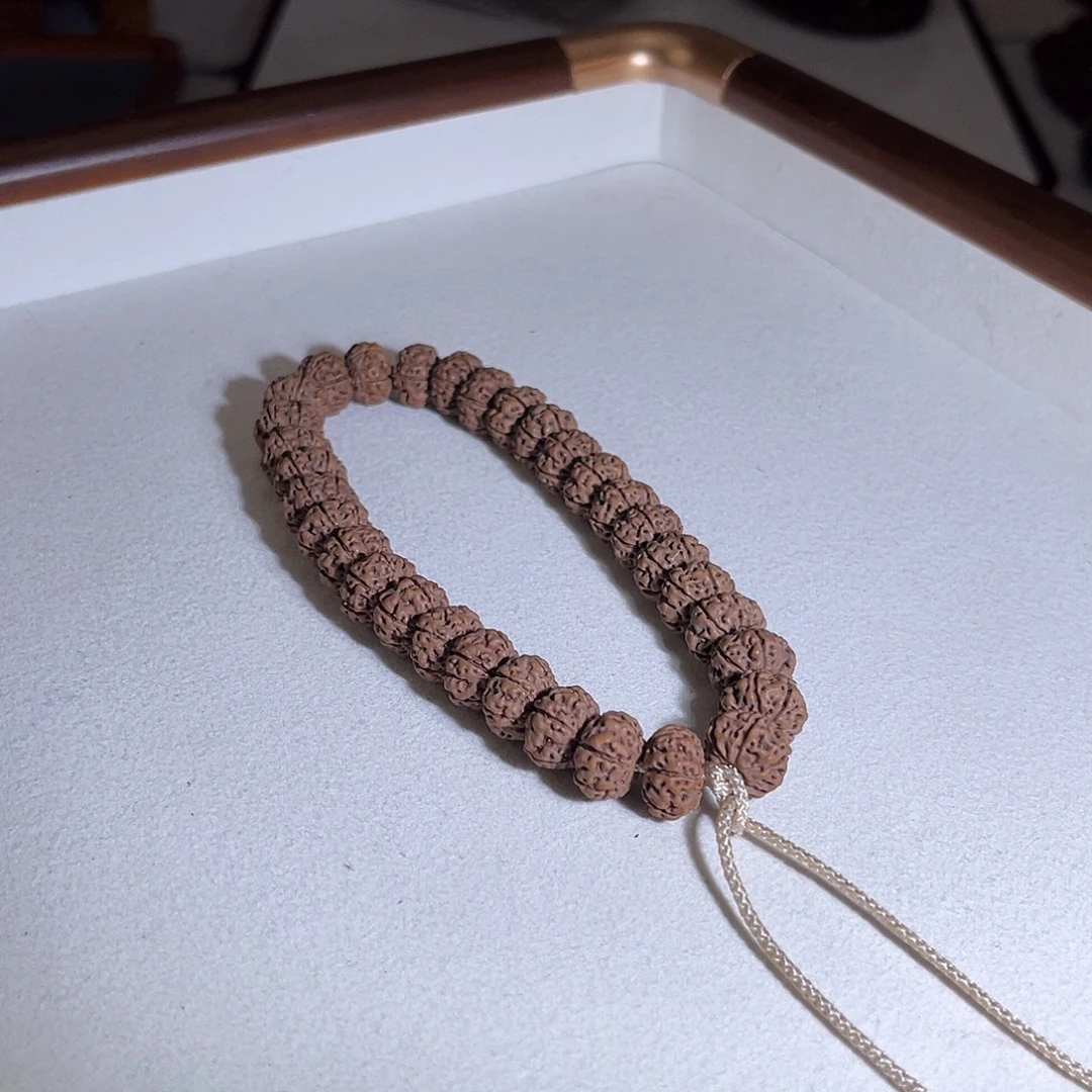 金刚菩提吊坠六瓣飞碟梅花手持尺11