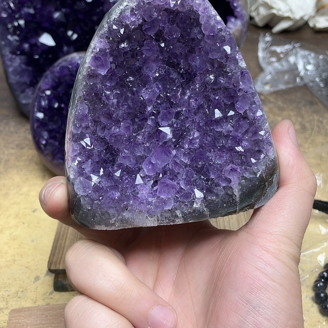 紫晶大型摆件（非配饰）未镶嵌