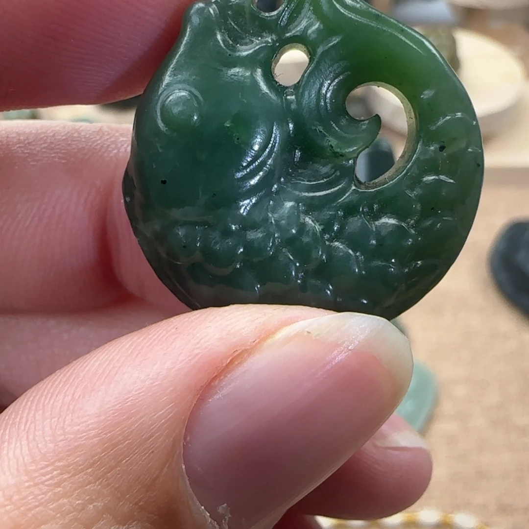 和田玉未镶嵌挂件