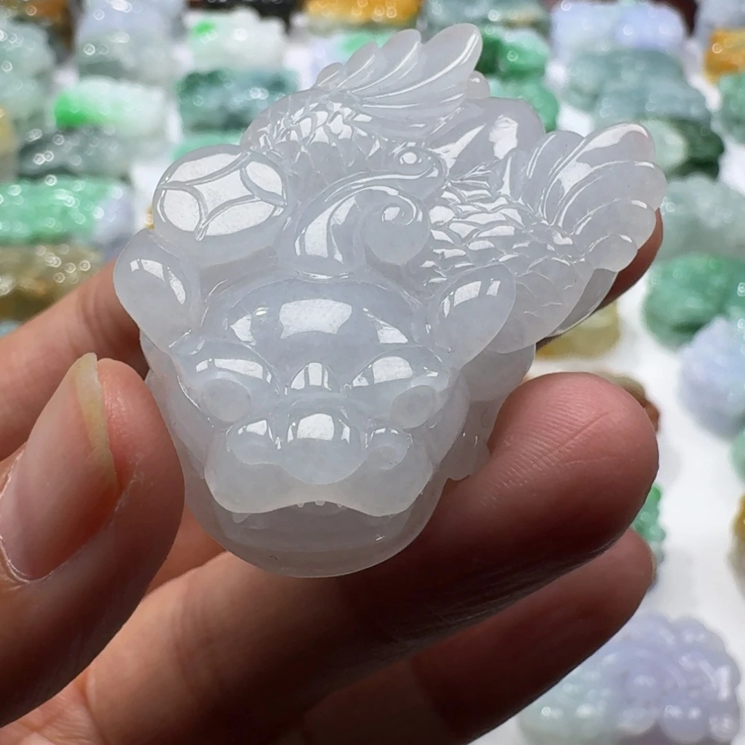 翡翠未镶嵌挂件貔貅