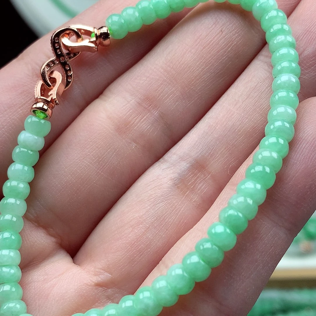 翡翠未镶嵌毛衣链翡翠