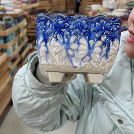 陶瓷直播间已有一年