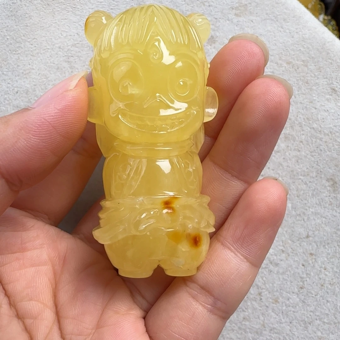 蜜蜡未镶嵌珠宝奇石