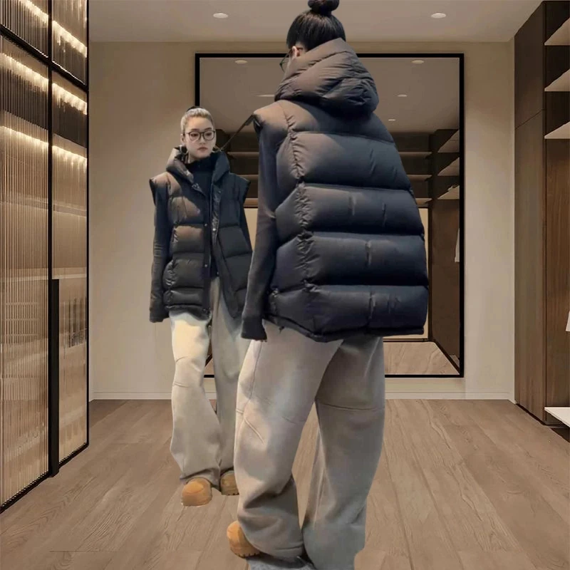 2025秋冬季新款女士松弛感保暖棉服马甲宽松百搭连帽欧货加厚马夹