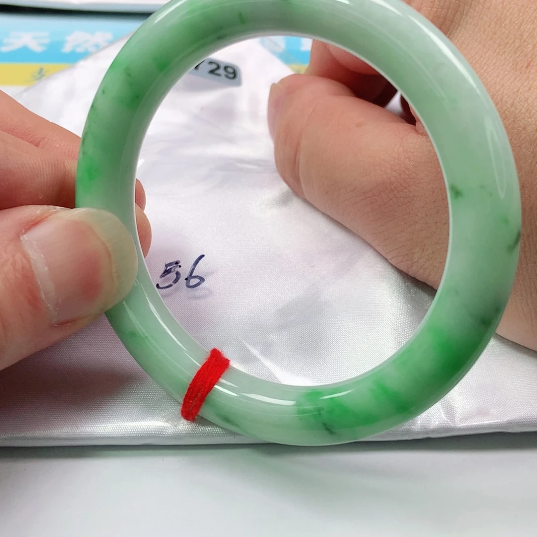 翡翠手镯未镶嵌0729号